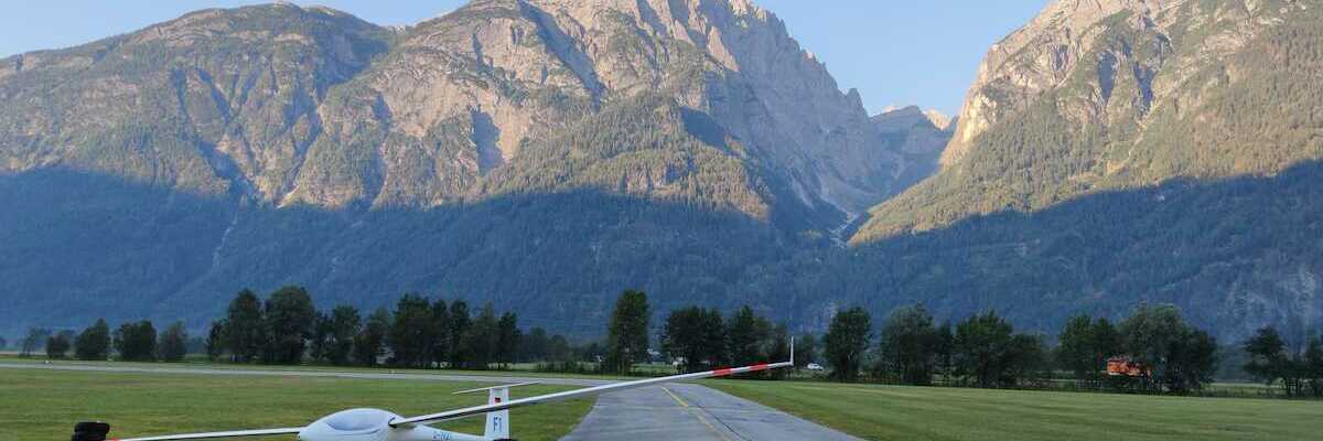 Verortung via Georeferenzierung der Kamera: Aufgenommen in der Nähe von Gemeinde Nikolsdorf, Österreich in 700 Meter